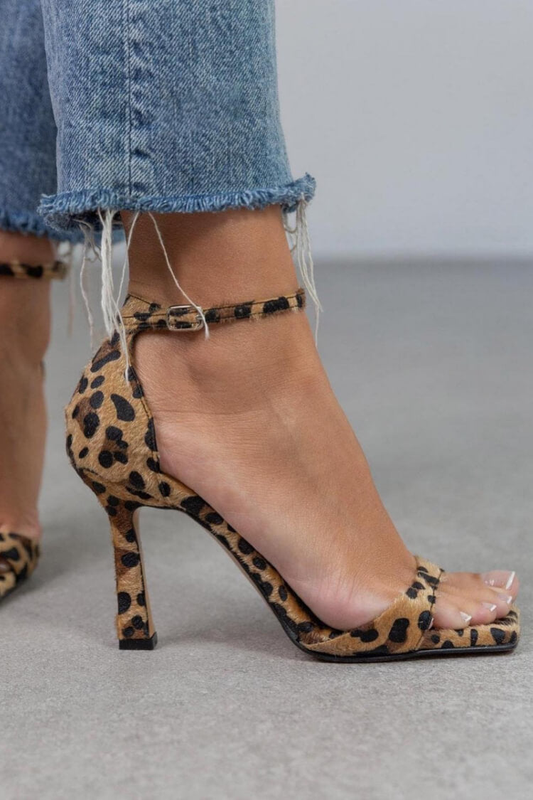 Giulia™ | Sandalias de tacón alto y estampado animal