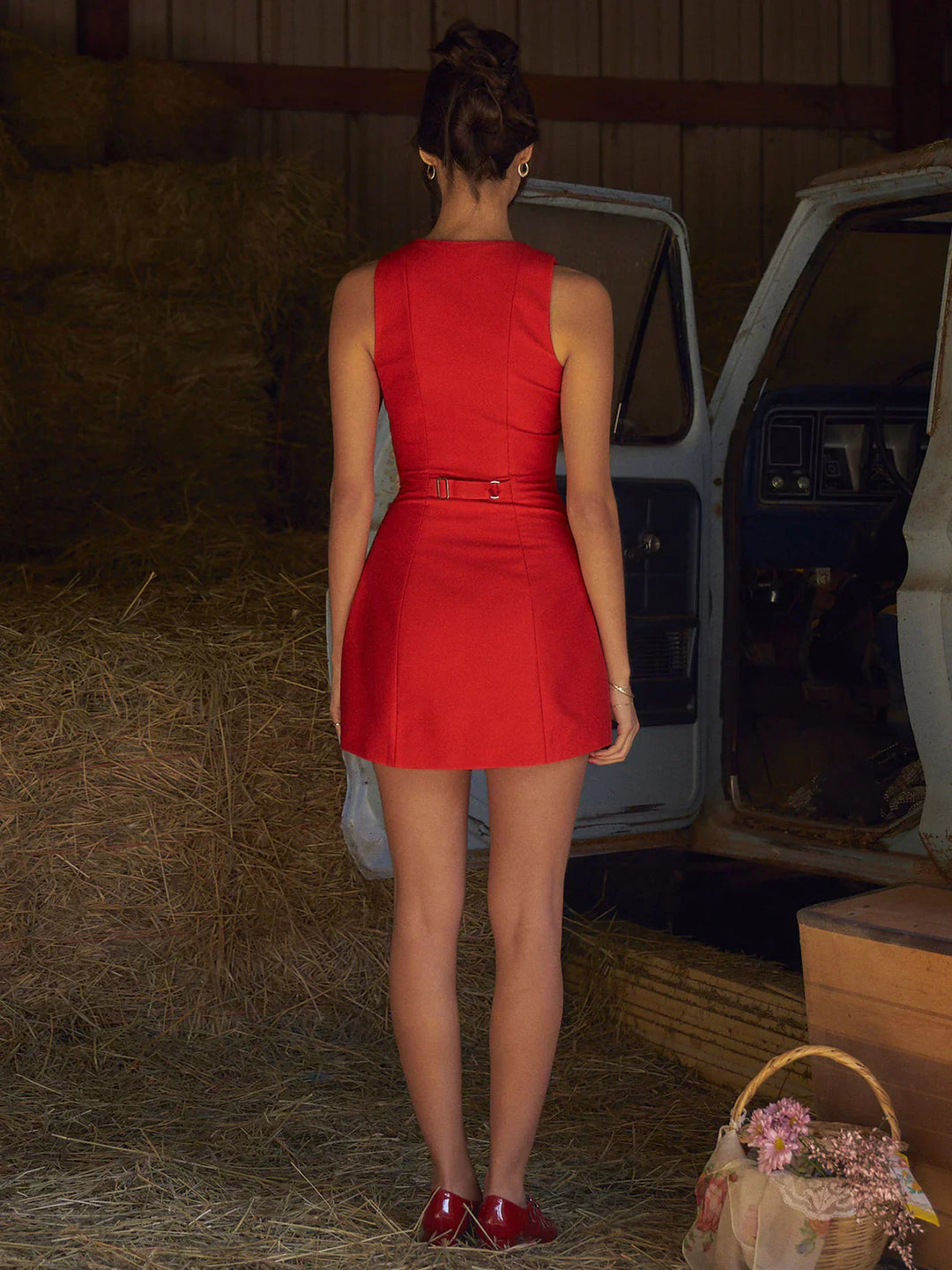 Rosa | Vestido corto sin mangas con botones delanteros